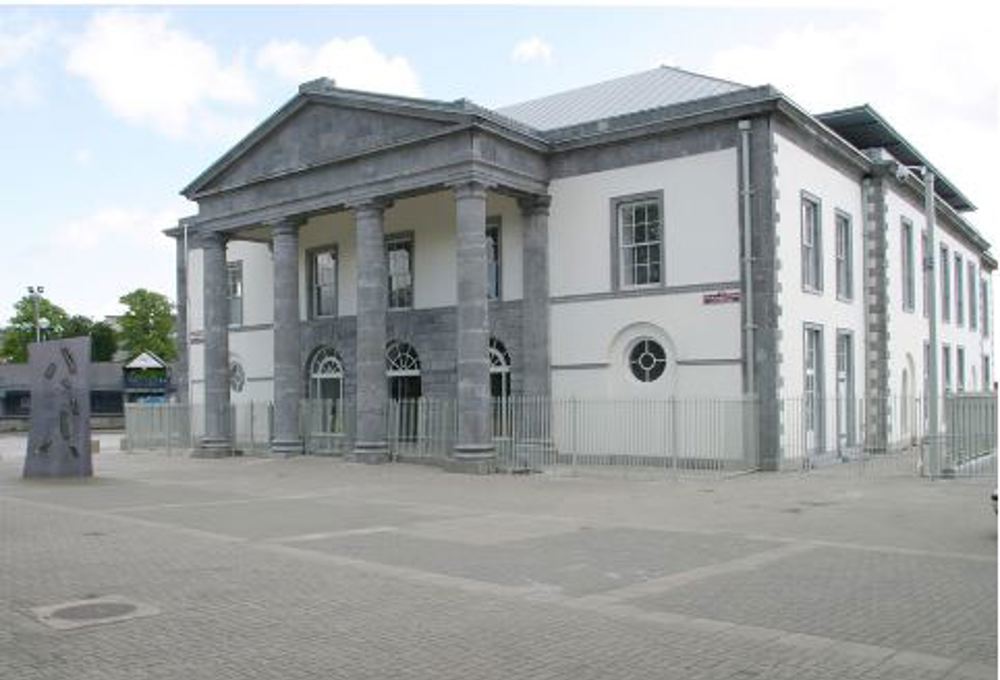 Courthouse Photo